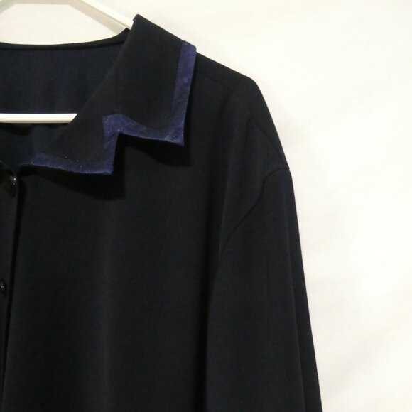 Unbranded | 22 inch pit to pit measured | Black Button-Up Front Textured Blazer - Picture 5 of 14